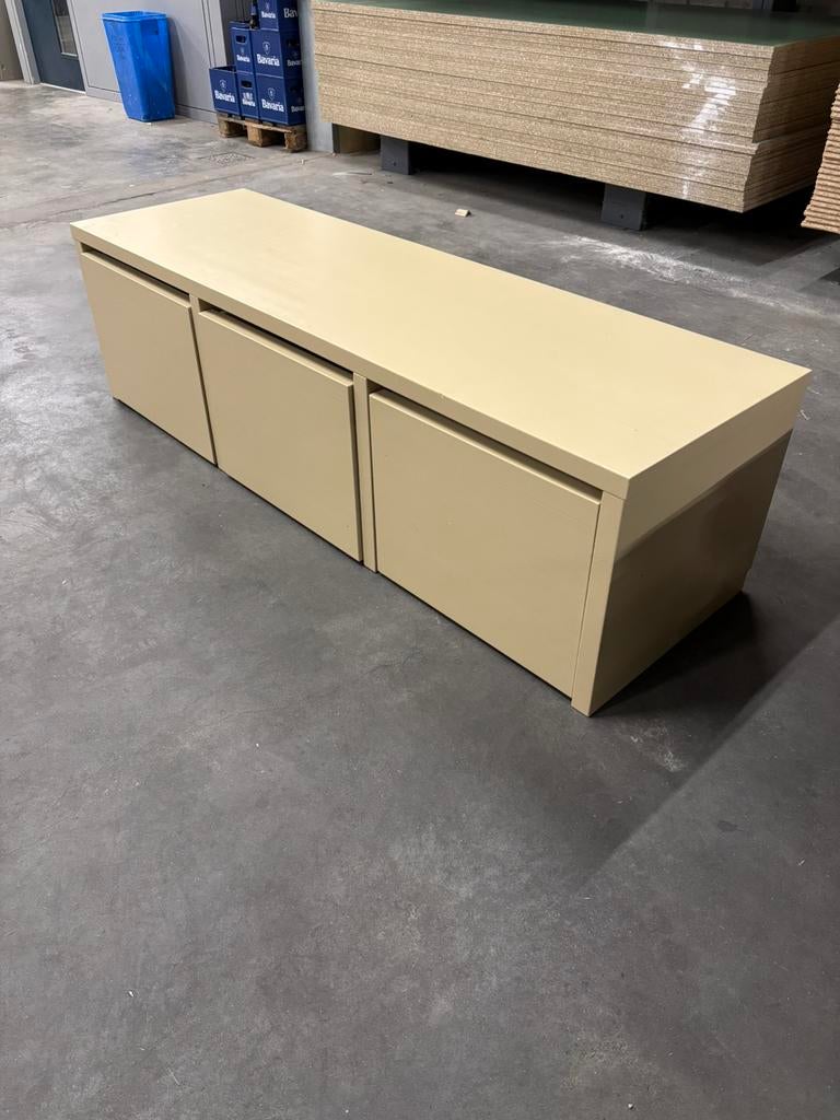 Kinderbureau / speeltafel op maat gemaakt., Ophalen of Verzenden, Stoel(en)