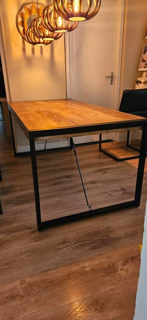 Mango houten eettafel, Ophalen, Zo goed als nieuw, 150 tot 200 cm, 25 tot 50 cm