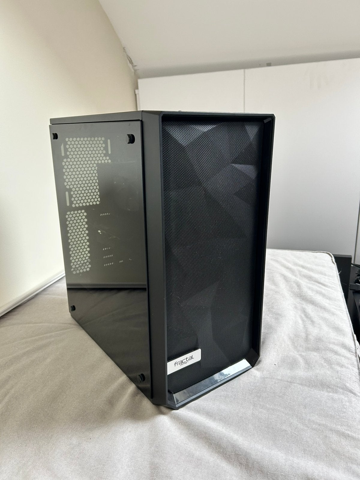 PC Fractal design i3-8100 en 1660 super, Computers en Software, Desktop Pc's, Gebruikt, 3 tot 4 Ghz, SSD, 16 GB, Met videokaart
