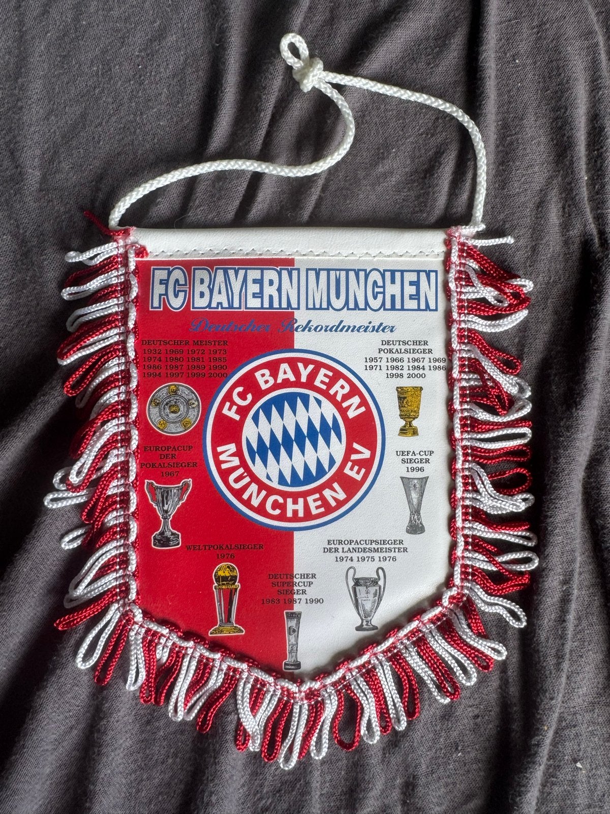 FC Bayern München Vaantje - Historische Prijzen, Ophalen of Verzenden, Zo goed als nieuw, Buitenlandse clubs, Vaantje of Sjaal