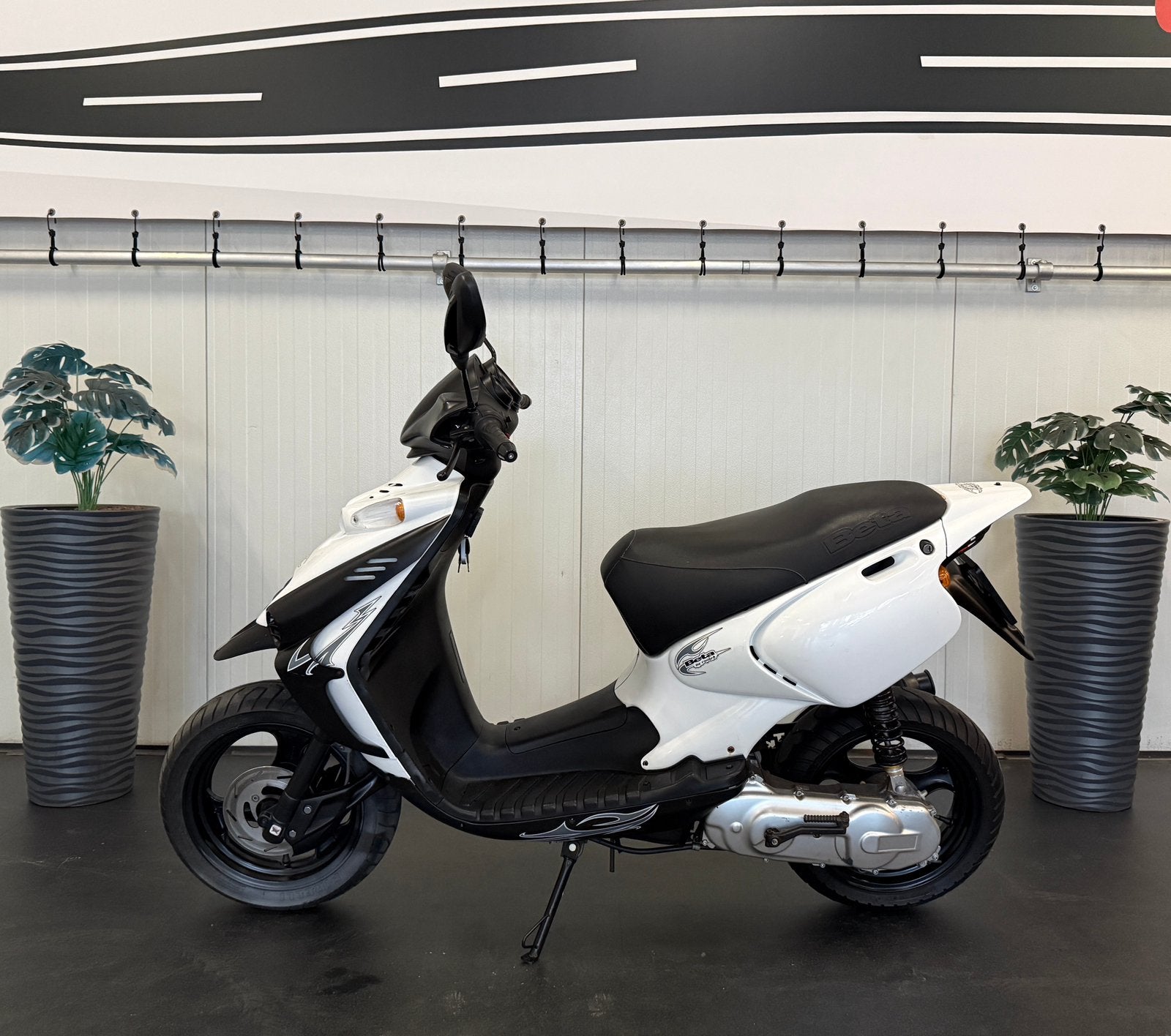 Beta Ark 50cc scooter • Top staat •, Fietsen en Brommers, Ophalen of Verzenden, Zo goed als nieuw, Tweetakt