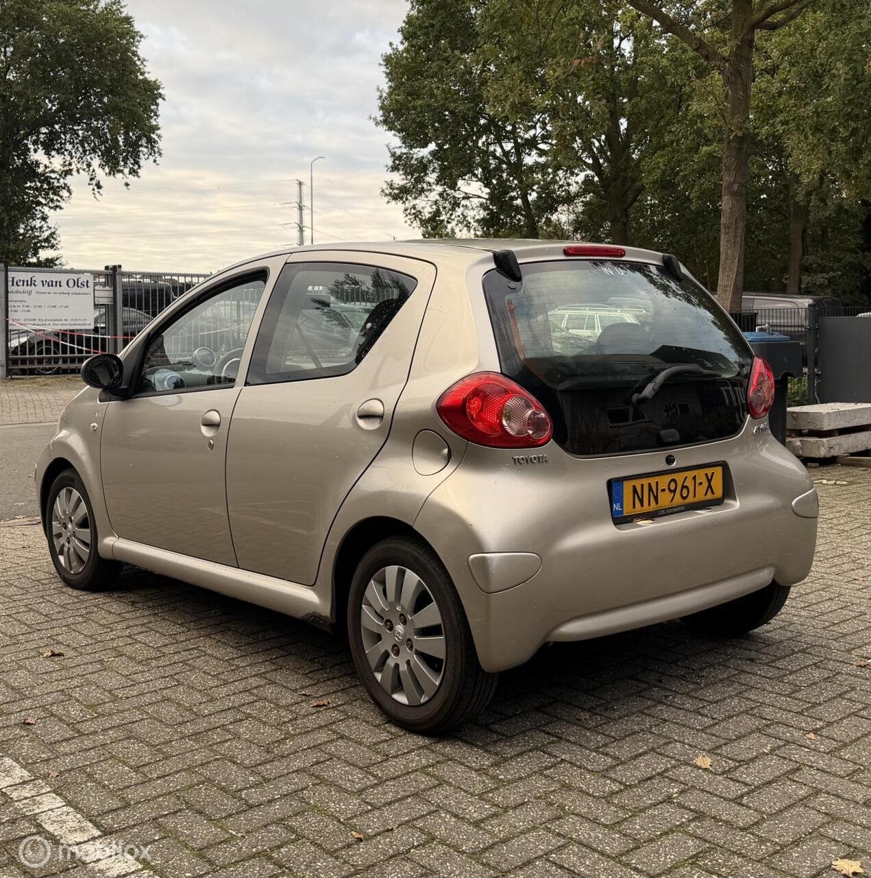 Toyota Aygo 1.0-12V + Automaat |Airco|lm velgen| Ruime apk!, Gebruikt, Bruin, 68 pk, Bedrijf