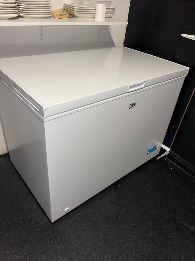 Beko Vrieskist - Ruime en efficiënte vriezer, Witgoed en Apparatuur, Vriezers en Diepvrieskisten, Vrieskist, Ophalen of Verzenden