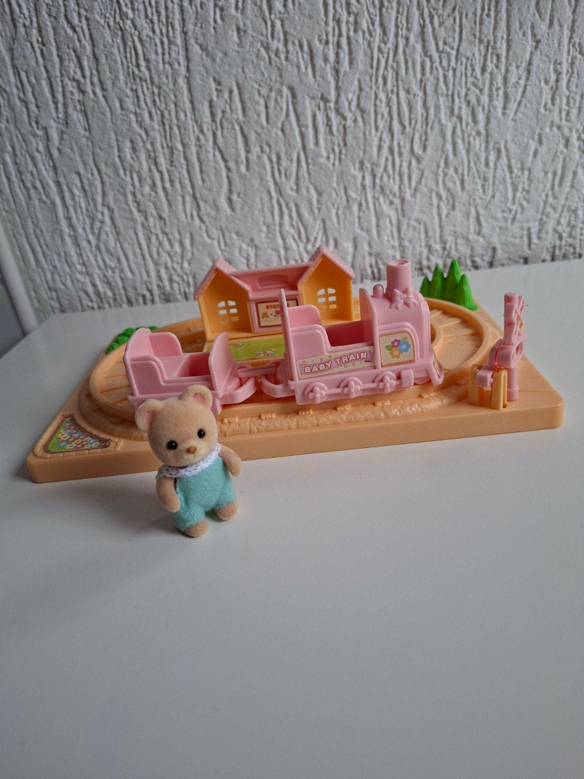 Schattige Baby Treinlset met Beertje van Sylvanian Families, Ophalen, Zo goed als nieuw, Overige typen