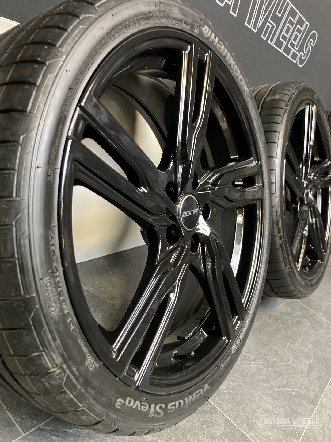 19” Volvo V40 sport velgen + banden 5x108 235/35/19, Auto-onderdelen, Banden en Velgen, 19 inch, Gebruikt, -, -