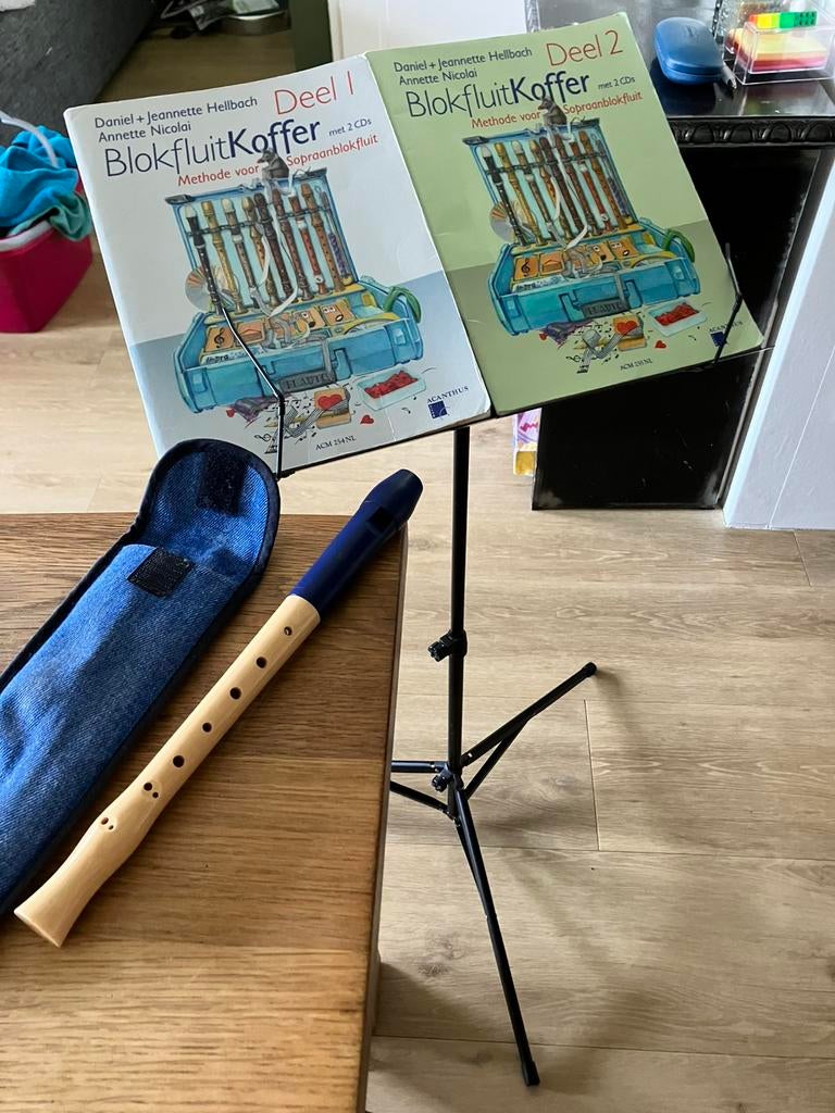 Moeck blokfluit met lesboeken en standaard, Ophalen of Verzenden, Gebruikt, Sopraan of Sopranino