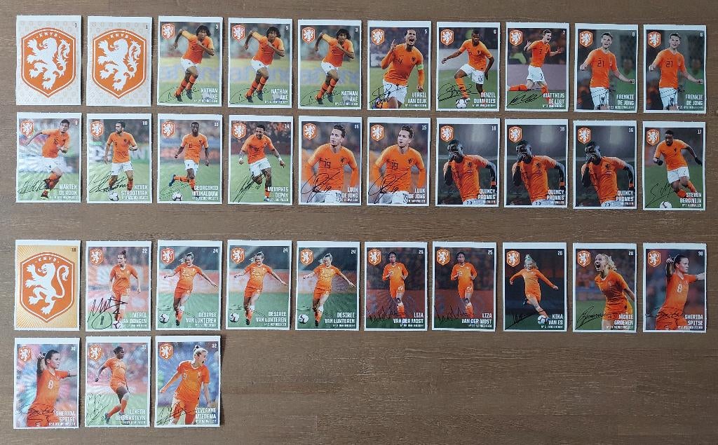 Voetbalplaatjes AH 2019 / 2020, Verzamelen, Sportartikelen en Voetbal, Verzenden, Zo goed als nieuw, Overige binnenlandse clubs
