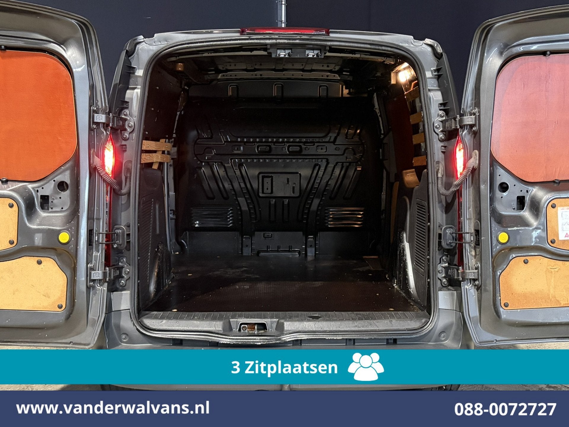 Ford Transit Connect 1.5 TDCI L1H1 Euro6 Airco | 3-Zits | Pa, Voorwielaandrijving, Stof, Gebruikt, 4 cilinders