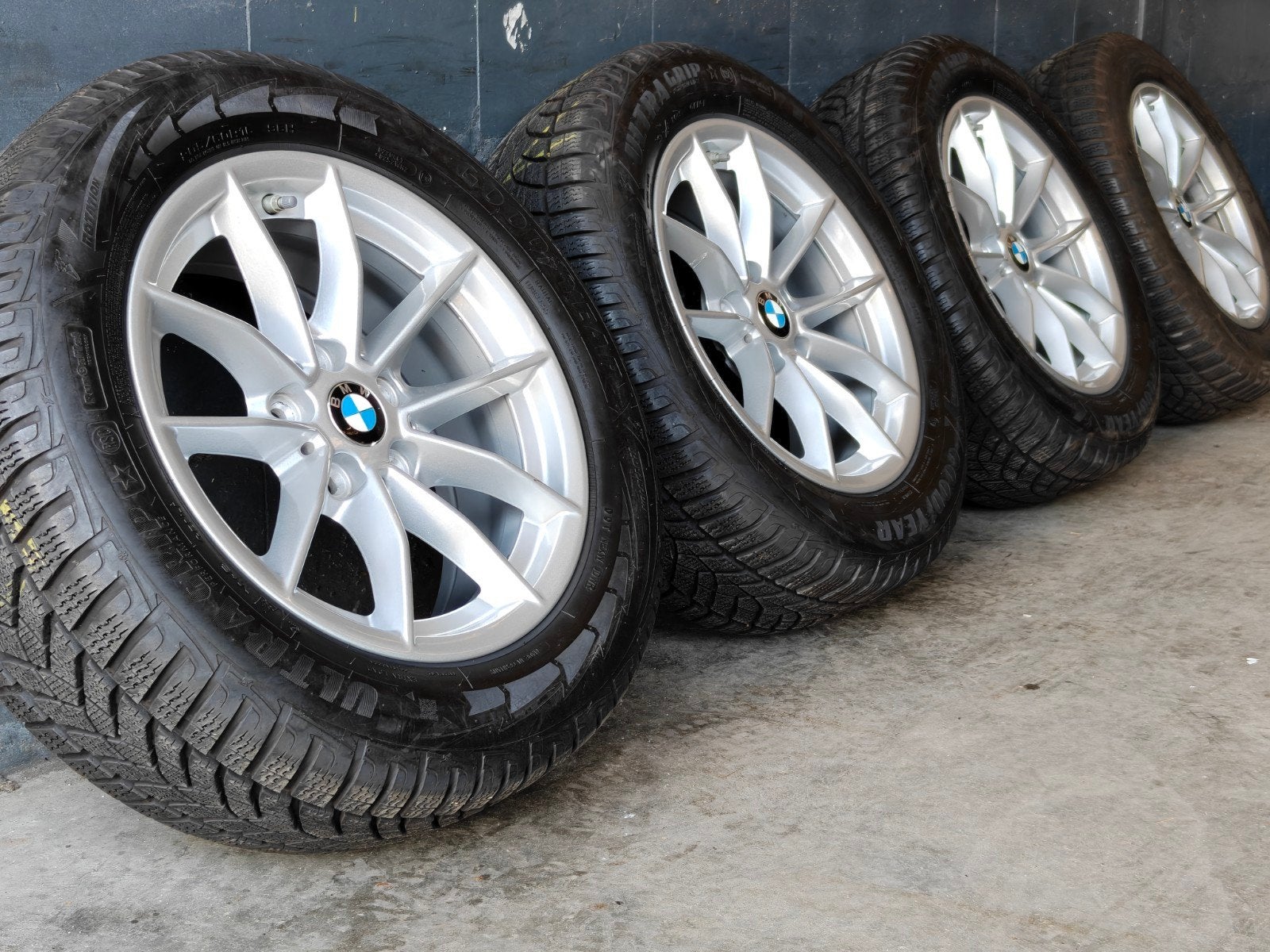 Originele BMW 3 Serie G20 G21 Winterset Goodyear TPMS, Gebruikt, 16 inch, Banden en Velgen, 2289CC