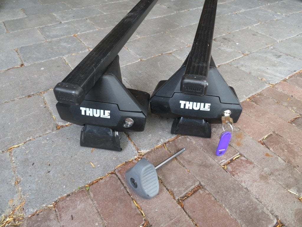Thule afsluitbare dakdragerset Hyundai I20 > 2020, Auto diversen, Dakdragers, Ophalen, Zo goed als nieuw