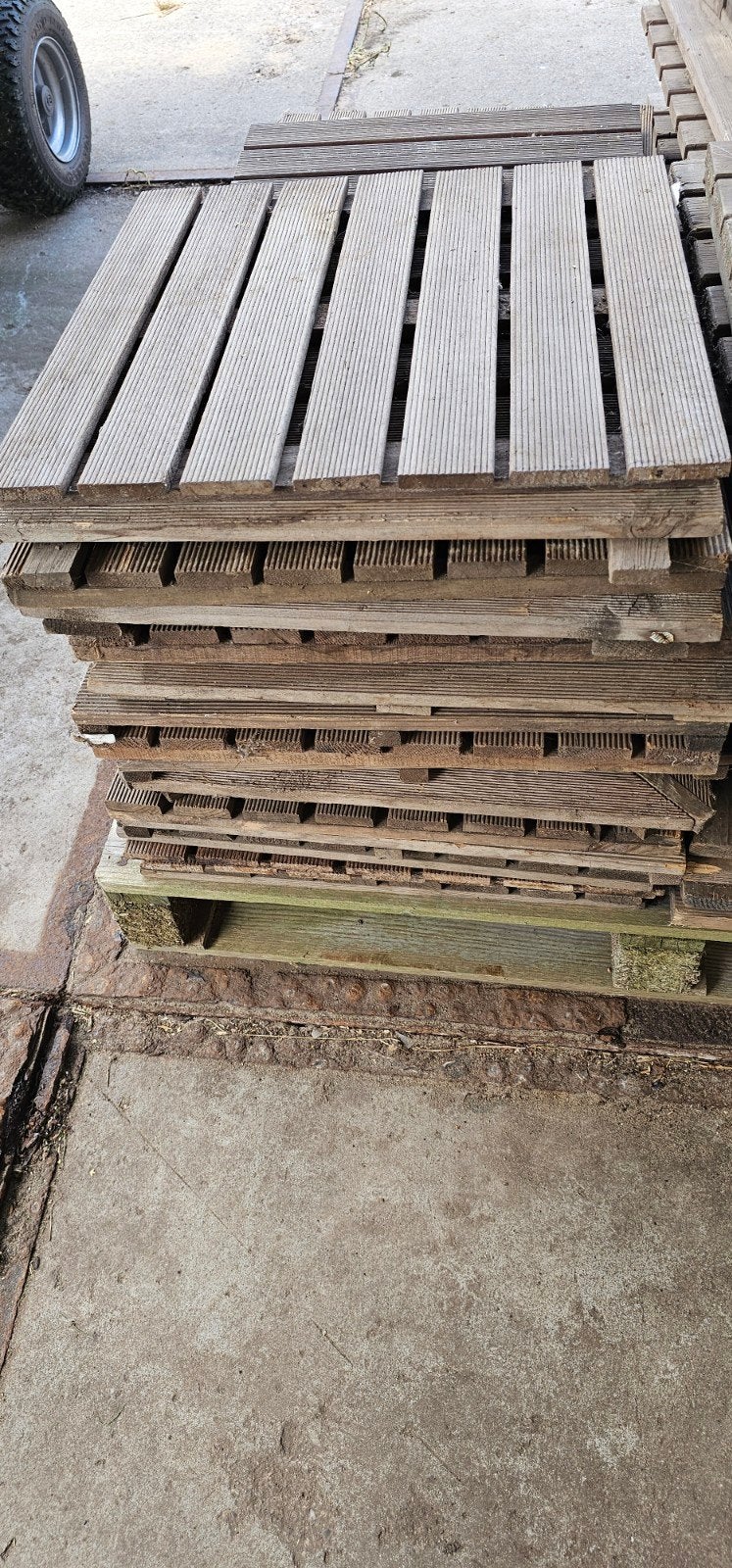 Ca 57 houten terrastegels / vlondertegels, Ophalen of Verzenden, Gebruikt, Hout
