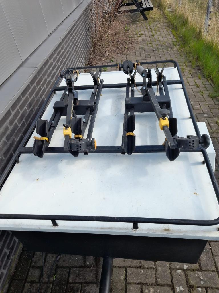 Aanhangwagen, Ophalen, Zo goed als nieuw