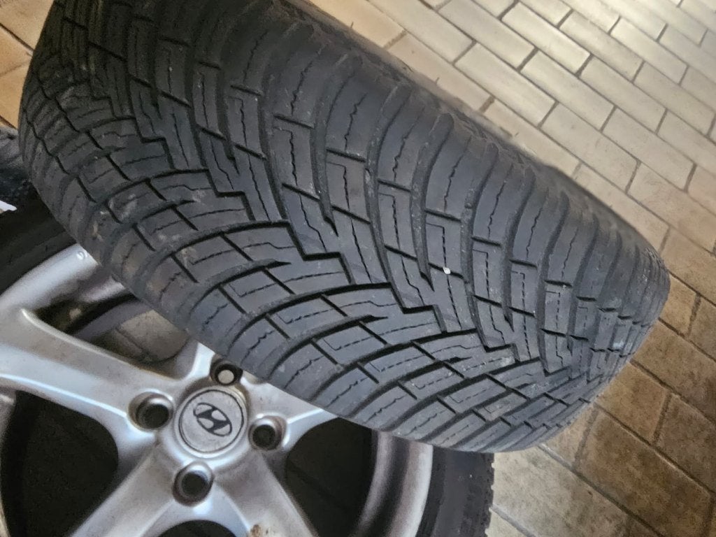 Pirelli Powergy All Season SF, maat 195/50 R15 86V, Ophalen, Gebruikt, Overige automerken