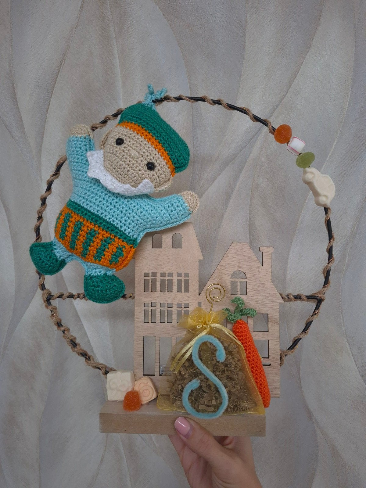 sinterklaas decoratie met gehaakte piet op huizen, Diversen, Ophalen of Verzenden, Nieuw