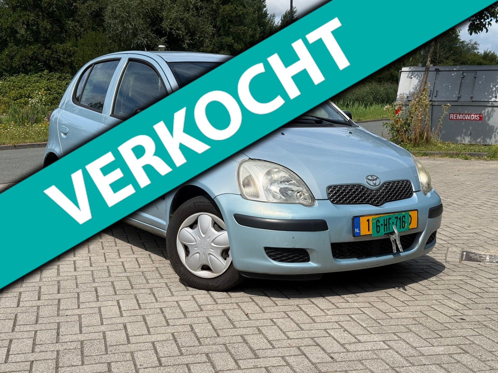 Toyota Yaris 1.0 VVT-i Idols Nieuwe APK AIRCO IJSKOUD, Gebruikt, 31 €/maand, 4 cilinders, Origineel Nederlands