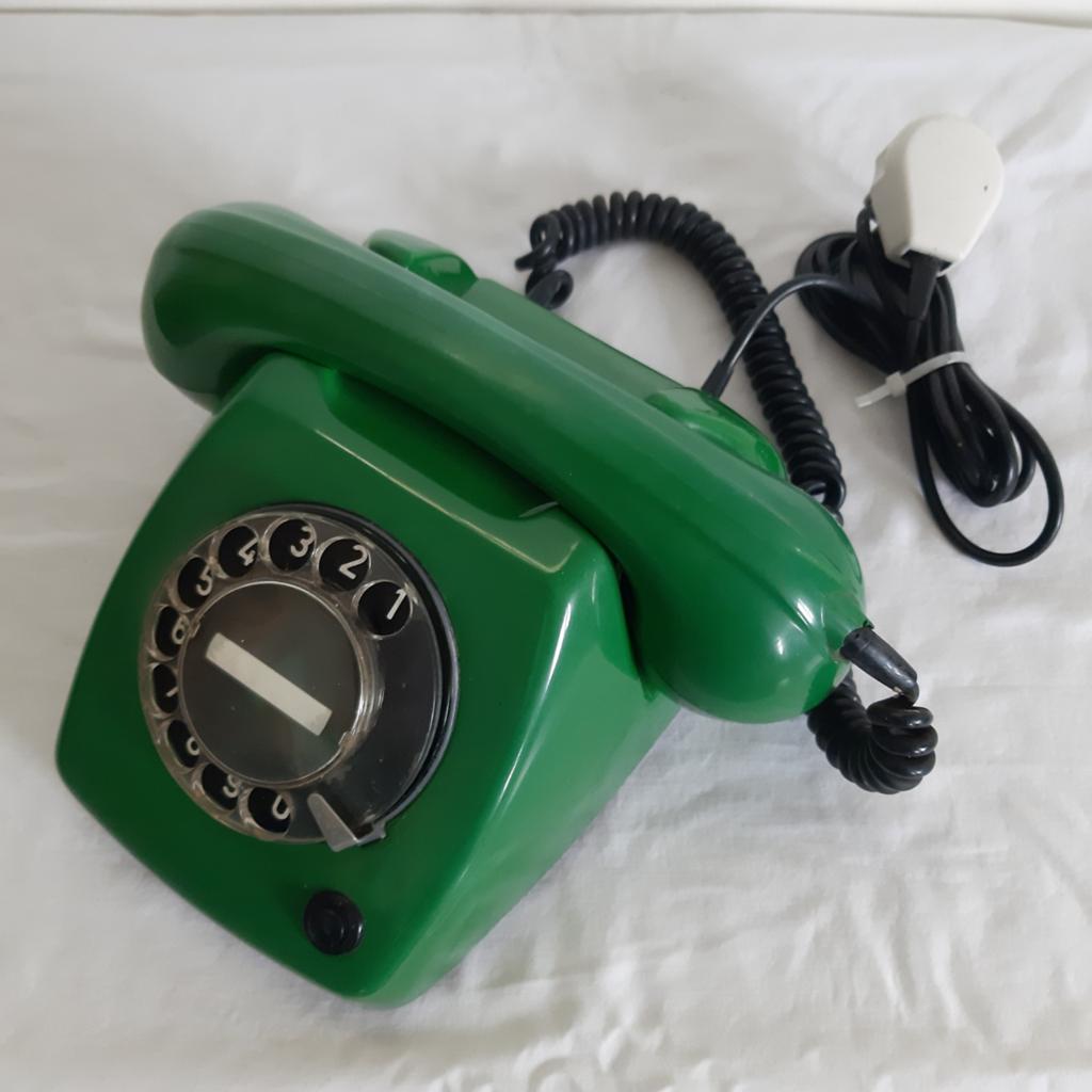 Vintage PTT T65 Smaragd Groene Telefoon, Ophalen of Verzenden, Gebruikt, Met draaischijf
