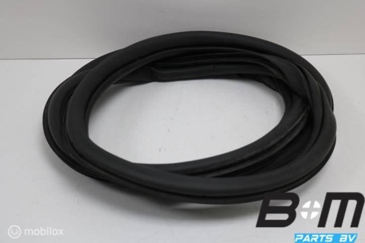 Portierrubber rechts achter Audi A1 8X 8X4833722, Auto-onderdelen, Interieur en Bekleding, Gebruikt