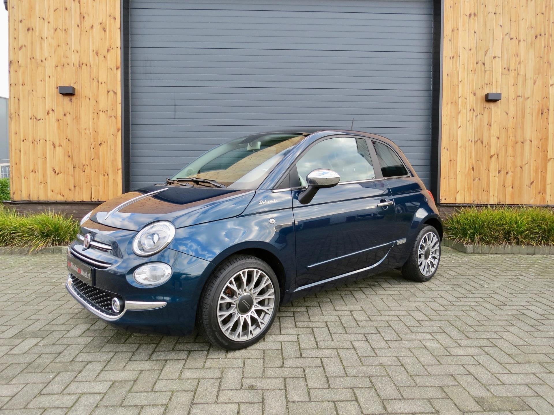 Fiat 500 1.0 Hybrid Dolcevita *Big navi *Carplay *Climate, Gebruikt, Leder en Stof, Origineel Nederlands, Bedrijf