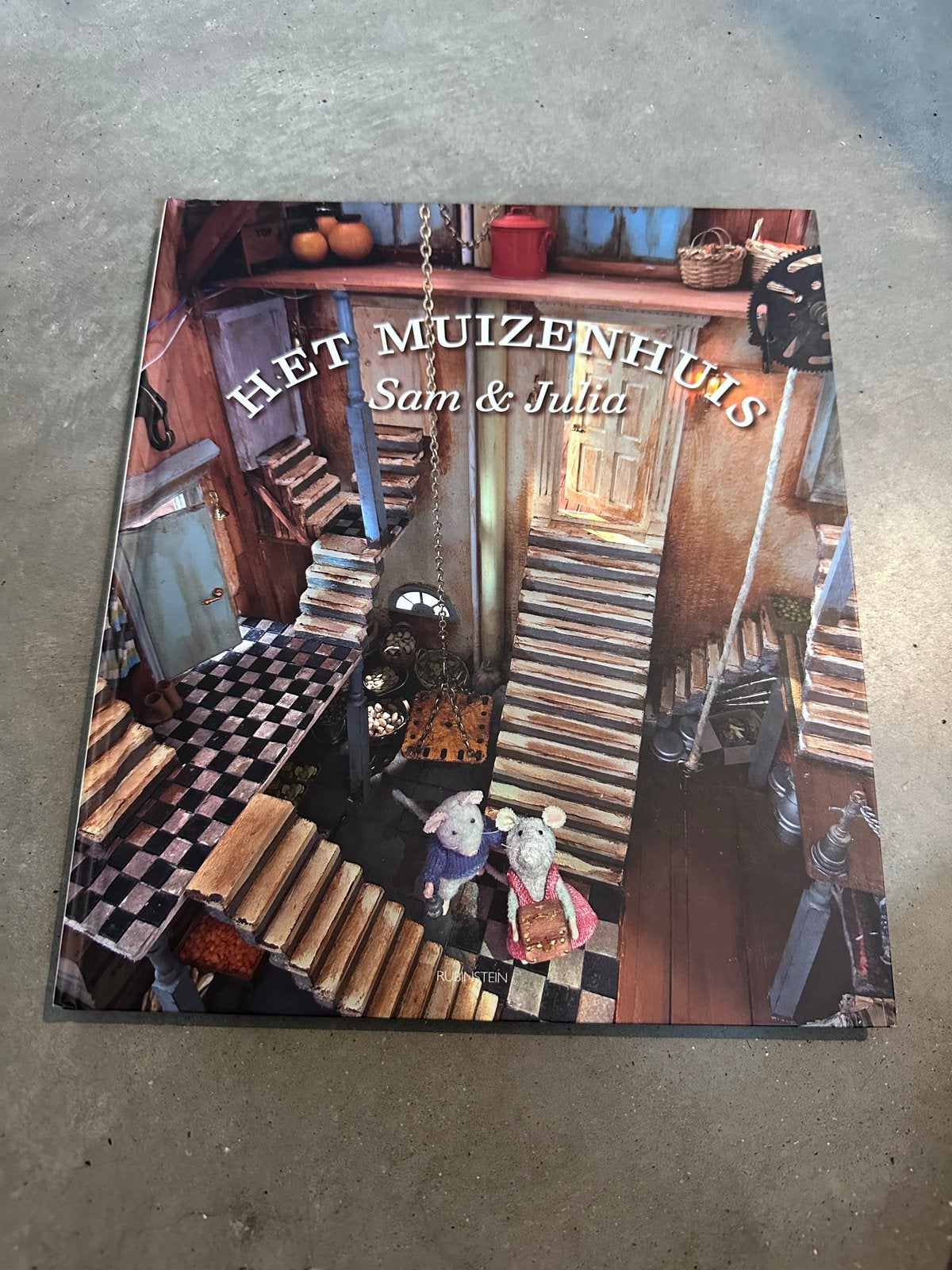 Het Muizenhuis Sam & Julia - Karina Schaapman, Boeken, Ophalen of Verzenden, Zo goed als nieuw, Fictie algemeen