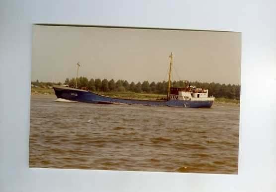 scheepvaart-foto-vios-2x, Ophalen of Verzenden, Zo goed als nieuw, Motorboot, Boek of Tijdschrift