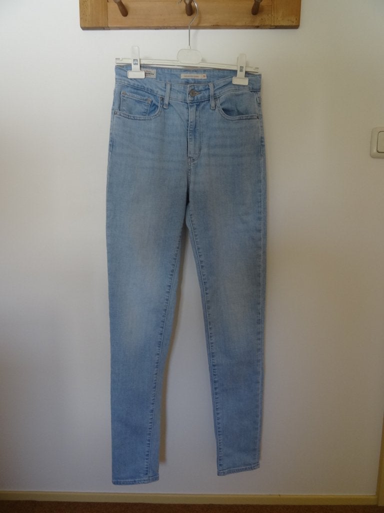 Levi's 721 high waist jeans -  blue denim mt 28, Zo goed als nieuw, W28 - W29 (confectie 36), Levi's, Verzenden
