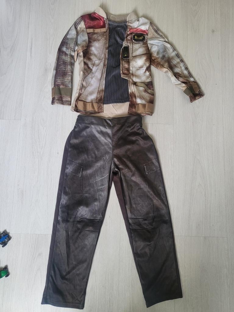 Star wars verkleedpak maat 116, Kinderen en Baby's, Kinderkleding | Maat 116, Ophalen of Verzenden, Zo goed als nieuw