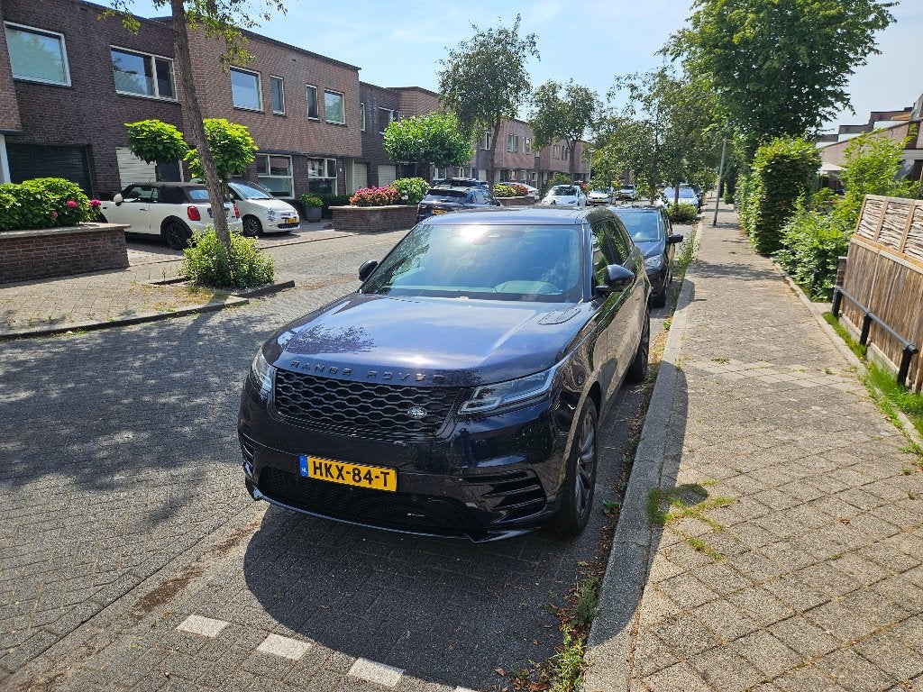 Land Rover Range Rover Velar P400e 404pk AWD AUT 2022 Blauw, Automaat, 2174 kg, Zwart, 2000 kg