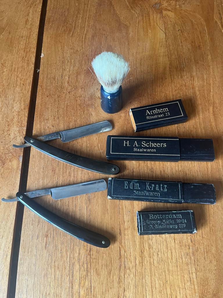 Vintage Scheerset: 2 Scheermessen, Kwast & Doosjes, Ophalen of Verzenden