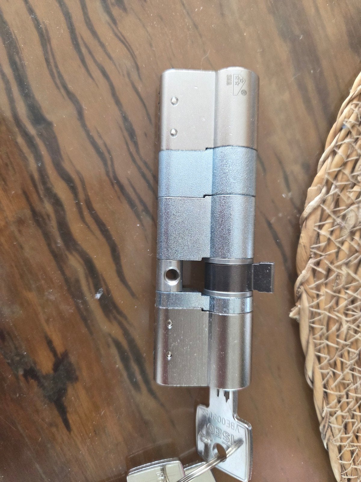 ISEO cilinderslot met sleutels, Ophalen of Verzenden, Gebruikt, Overige materialen, Slot