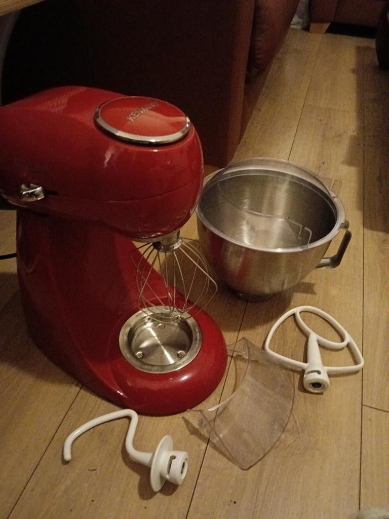 Kenwood Keukenmachine Patissier  Rood met Accessoires, Witgoed en Apparatuur, Keukenmixers, 4 liter of meer, Gebruikt, 3 snelheden of meer