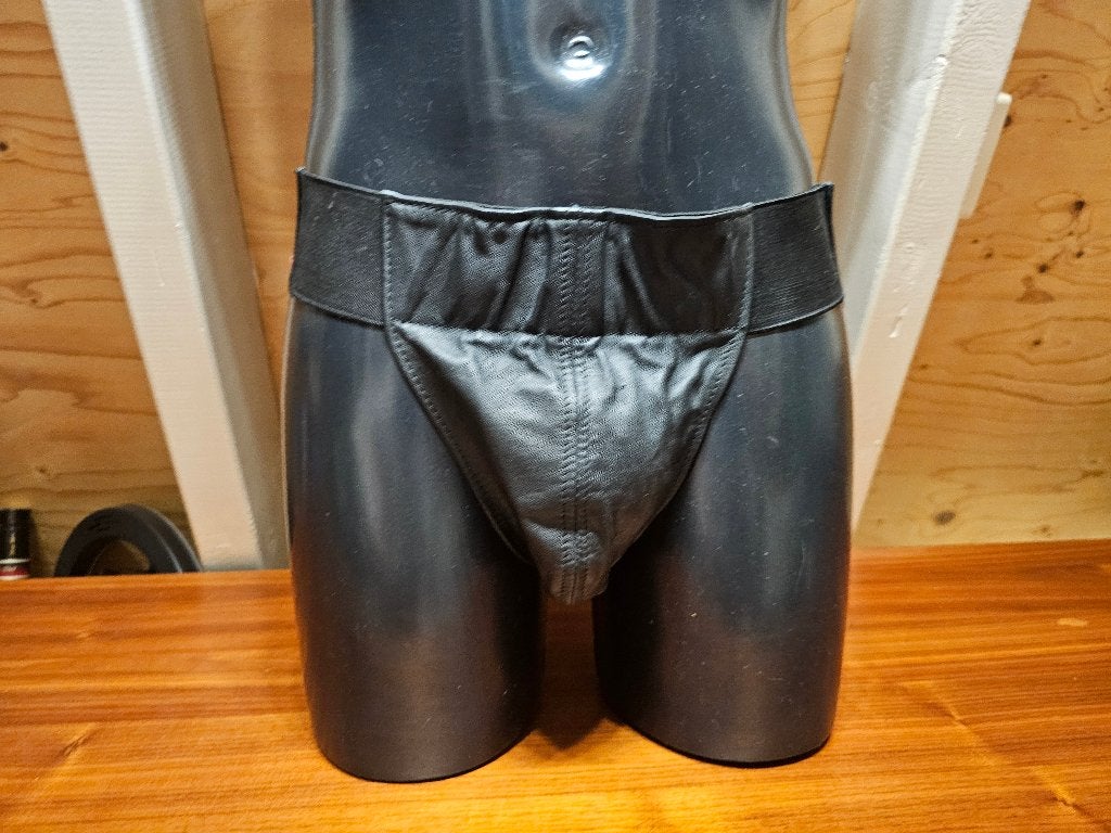 Leren jockstrap handgemaakt zwart M, Kleding | Heren, Ondergoed, Ophalen of Verzenden, Zwart, Slip