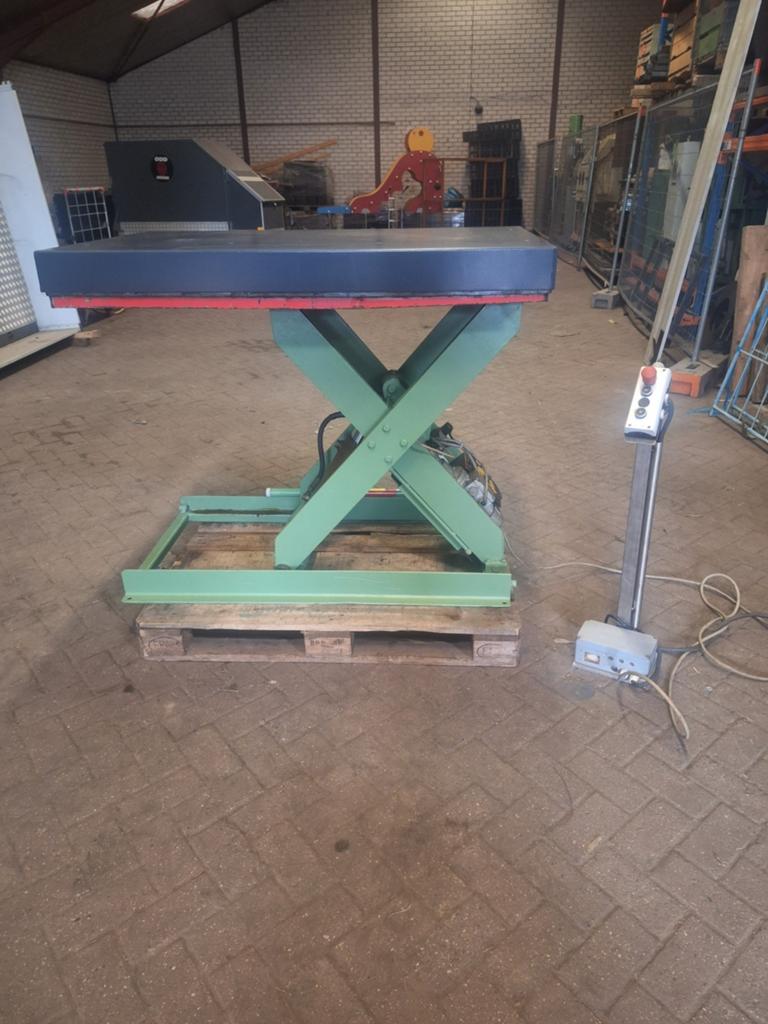 Heftafel/ schaarlift /rollerbaan, Ophalen, Trepel/bolzoni, Nvt, Nvt