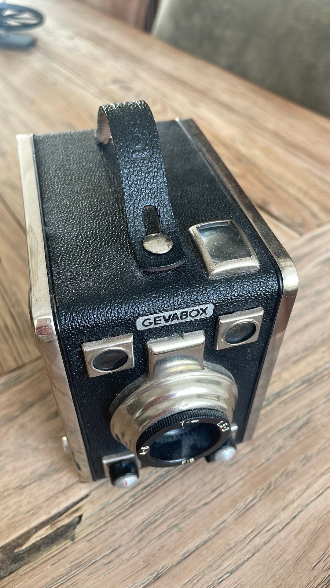 Fototoestel in leren camera tas Gevabox, Audio, Tv en Foto, Fotocamera's Analoog, Ophalen, Gebruikt, Compact, Overige Merken