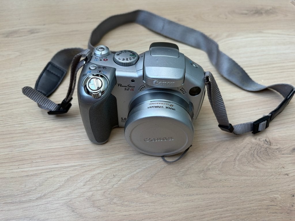 Canon PowerShot S2 IS digitale camera met tas, Gebruikt, Accu, Canon, Ophalen of Verzenden