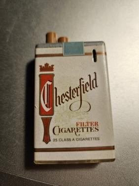 Vintage Chesterfield sigarettenpakje aansteker, Verzamelen, Ophalen of Verzenden, Gebruikt, Gebruiksvoorwerp