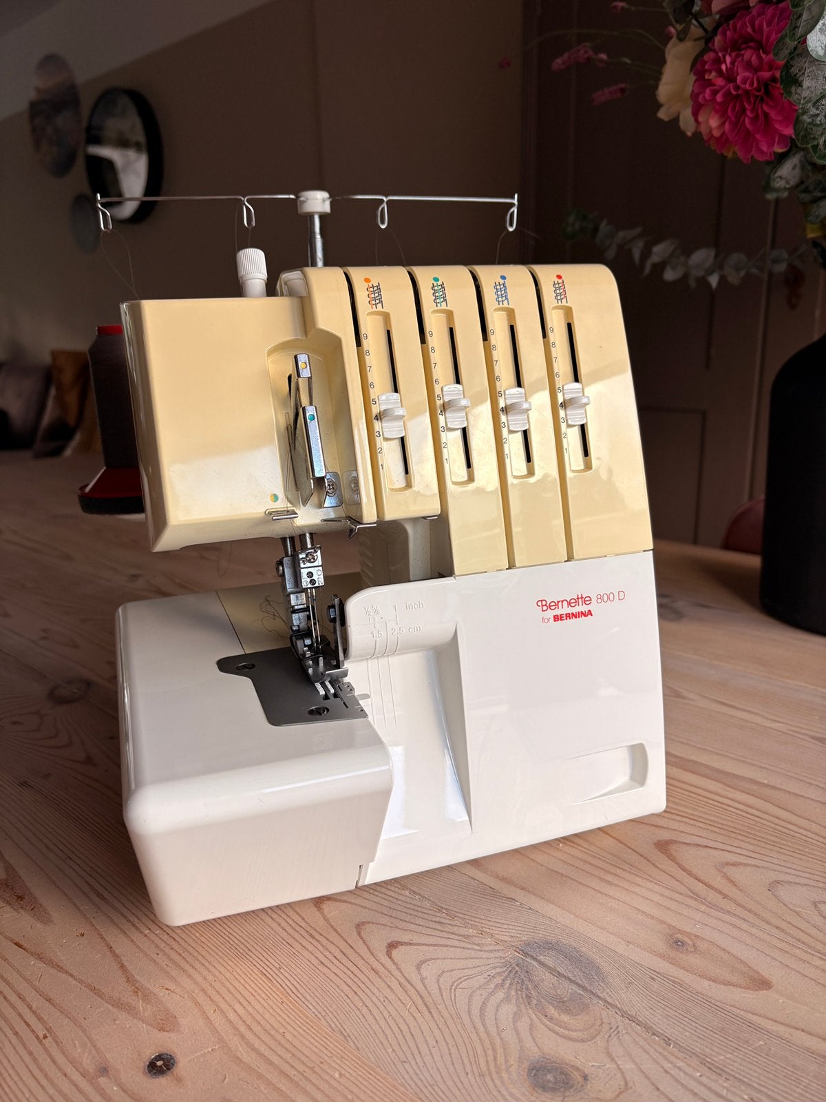 Bernina Bernette 800D lockmachine, Ophalen of Verzenden, Gebruikt, Lockmachine, Bernina