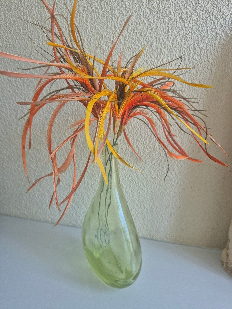 Druppelvormige lichtgroene glazen flesvaas 22cm s, Gebruikt, Transparant, Ophalen of Verzenden, Glas