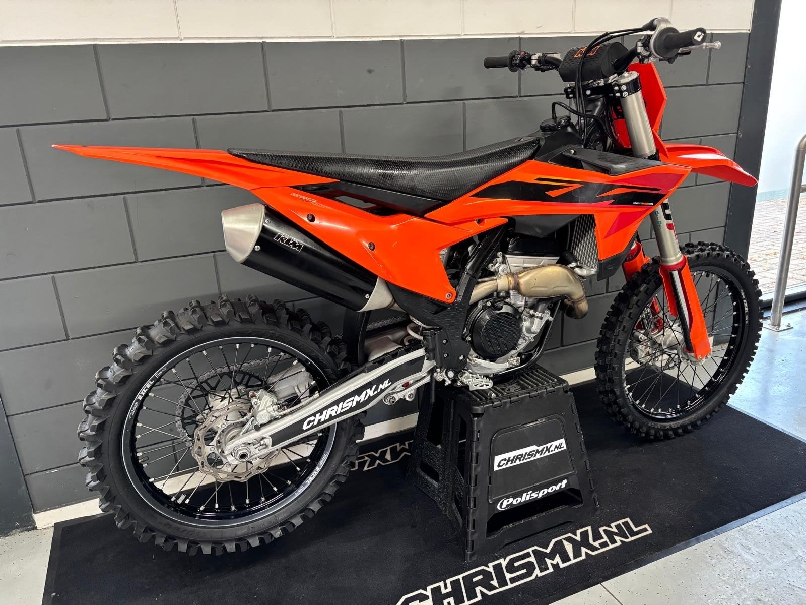 Ktm sxf sx 250 f sx-f 2025 en 2026, 250 cc, Bedrijf, Crossmotor