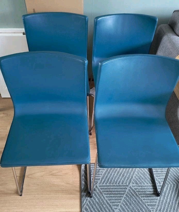 4 blauwe stoelen IKEA, Ophalen, Gebruikt, Blauw, Vier