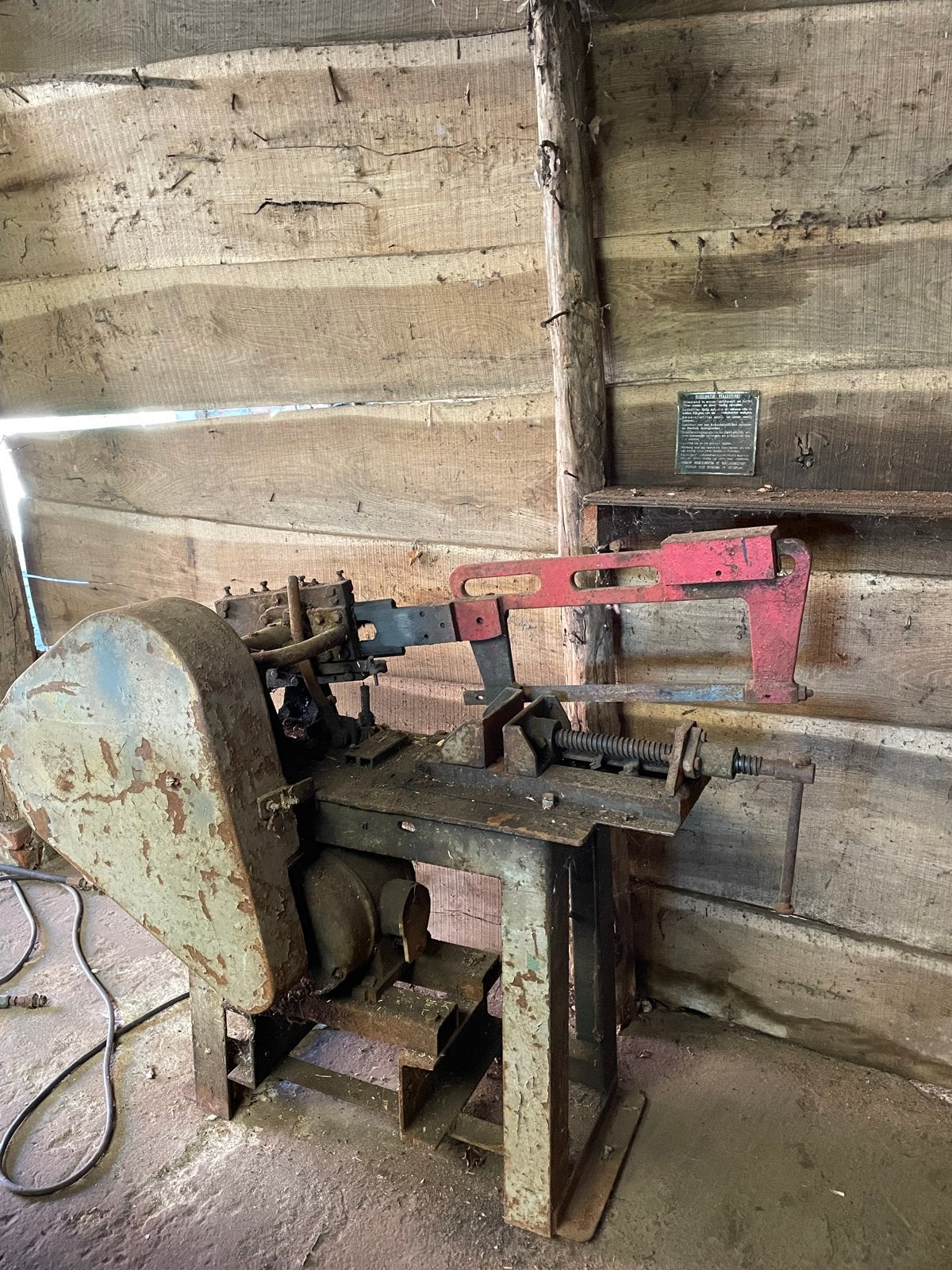 Robuuste Beugelzaag op Krachtstroom - Industrieel Gebruik, Doe-het-zelf en Verbouw, Ophalen, Gebruikt, 70 mm of meer, Overige typen
