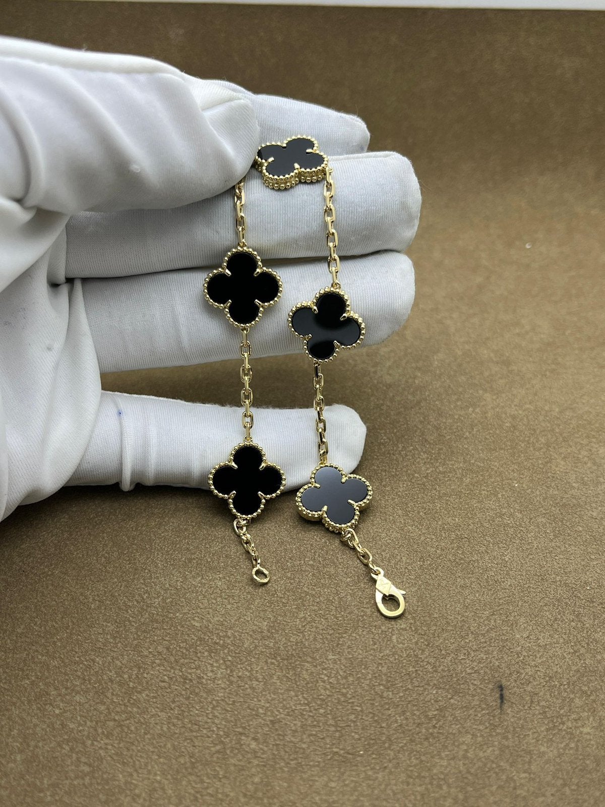 Van cleef & Arpels bracelet 18karaat goud, Sieraden, Tassen en Uiterlijk, Ophalen of Verzenden, Zo goed als nieuw, Goud
