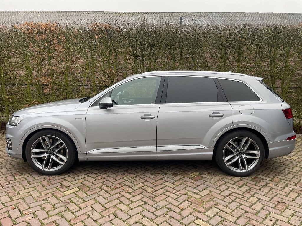 Audi Q7 3.0 TDI 374pk E-tron Quattro 2016 S-Line NETTO€16500, Auto's, Automaat, 258 pk, Bedrijf, SUV of Terreinwagen