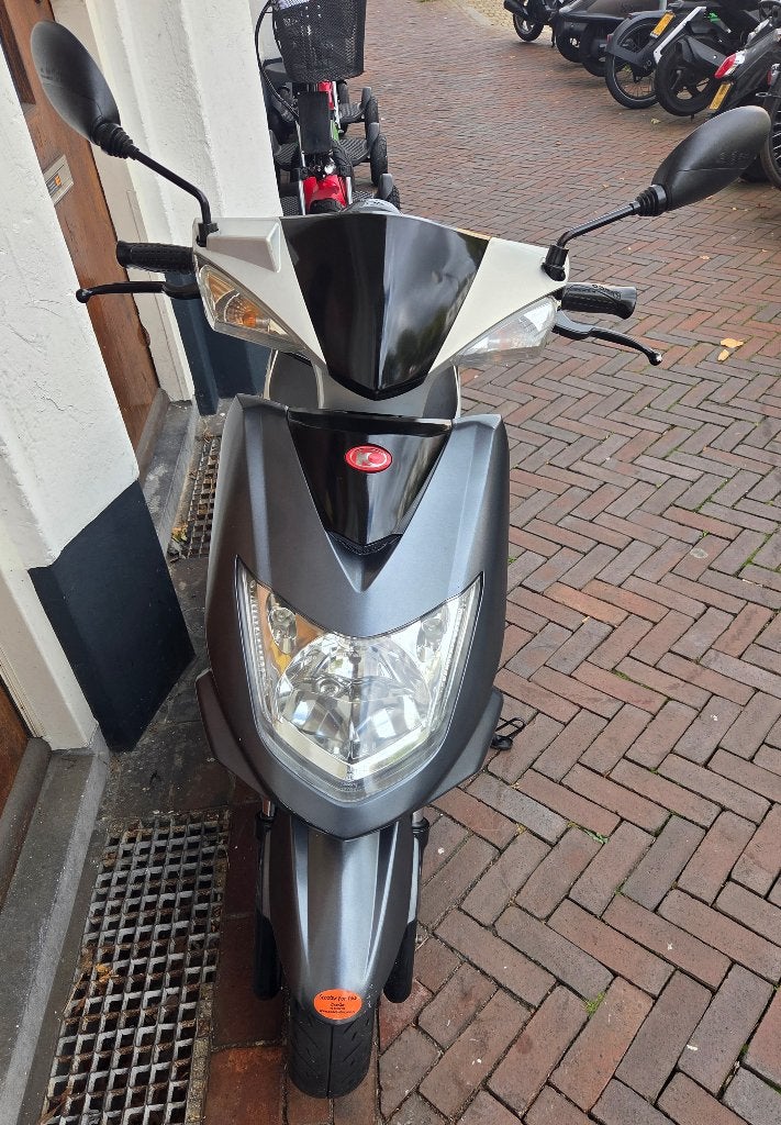 kymco Vp50 snor 1050, brom 1249 bij Scooterforyou, Zwolle, Ophalen, Gebruikt, Maximaal 45 km/u, 0 versnellingen