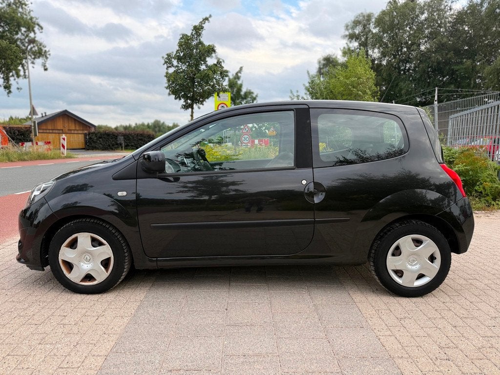 Renault Twingo 1.2-16V Dynamique Airco Cruise Met.lak, Twingo, Gebruikt, 4 cilinders, 4 stoelen