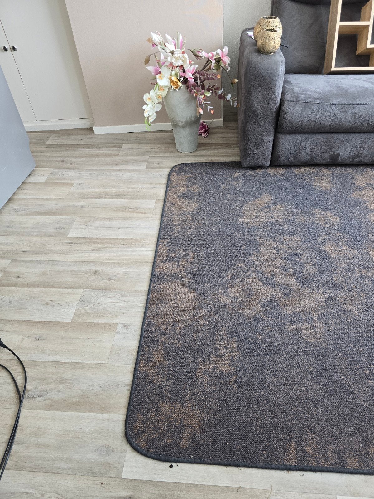 Vloerkleed  20 euro, Ophalen, 200 cm of meer, Zo goed als nieuw, Rechthoekig