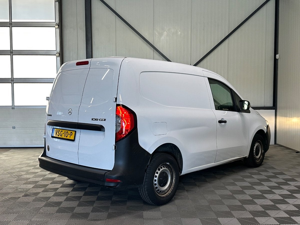 Mercedes-Benz Citan 108 CDI | L1 Base 3-Pers | Airco, Voorwielaandrijving, Euro 6, 4 cilinders, Wit