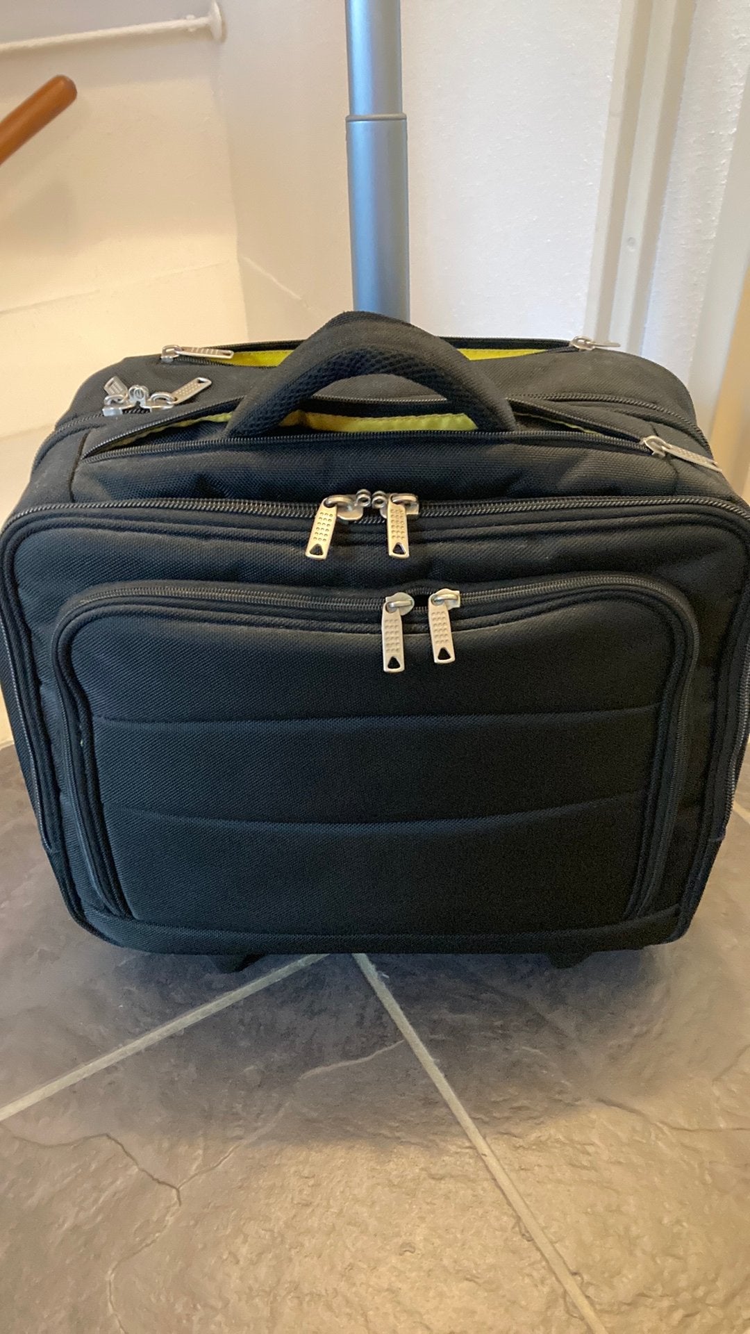 Verrijdbare laptoptas / trolley - Zwart, 40 tot 60 cm, Gebruikt, 20 tot 30 cm, Zwart