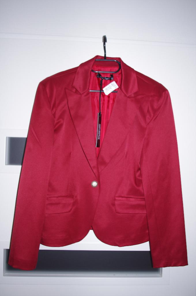 Nieuw! STUDIO MO blazer, maat XL, Kleding | Dames, Studio Mo, Maat 46/48 (XL) of groter, Nieuw, Ophalen of Verzenden