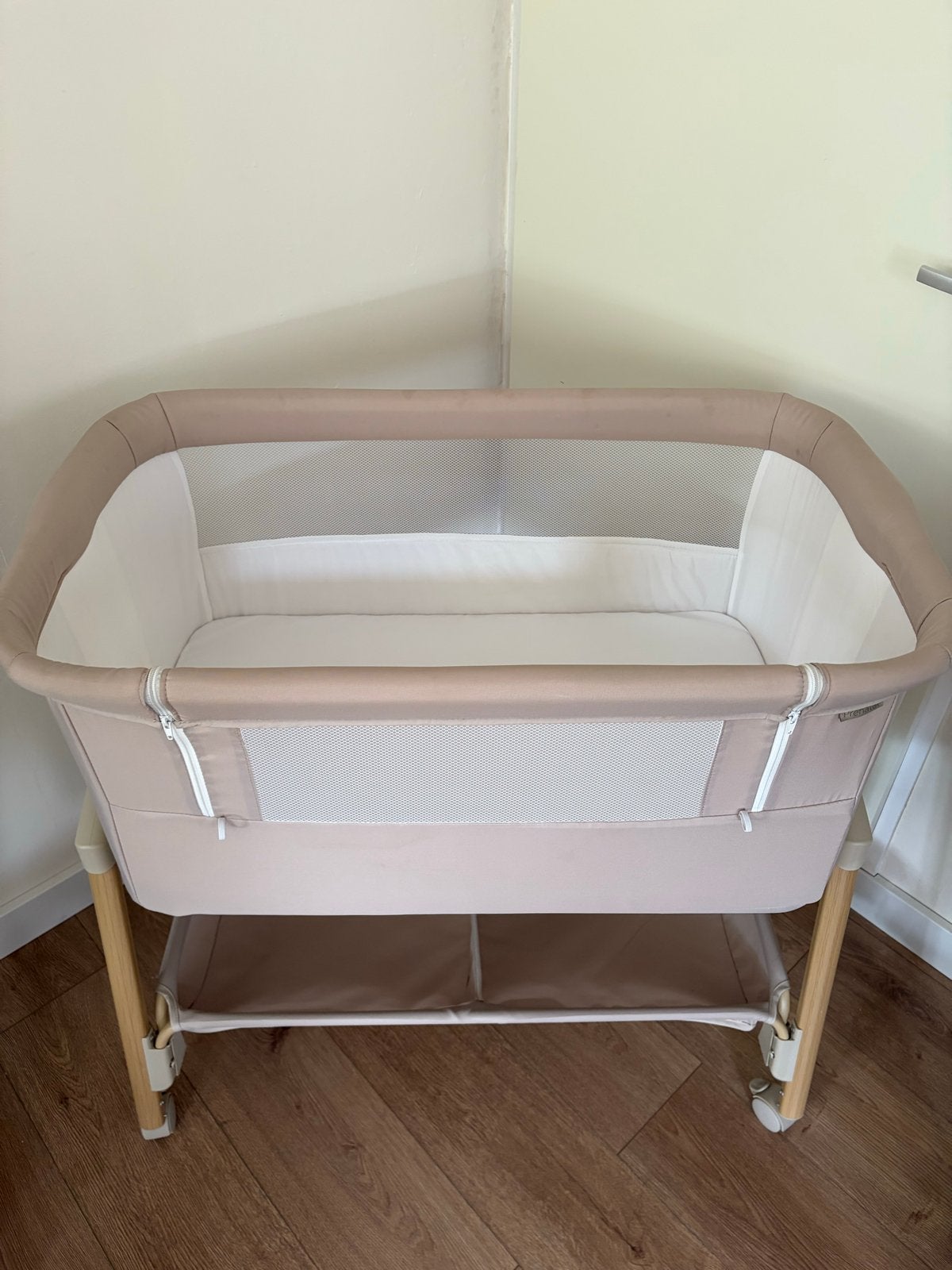 Prenatal Co-sleeper Steffi met muggennet, Kinderen en Baby's, Babywiegjes en Ledikanten, Ophalen, Gebruikt, Wieg