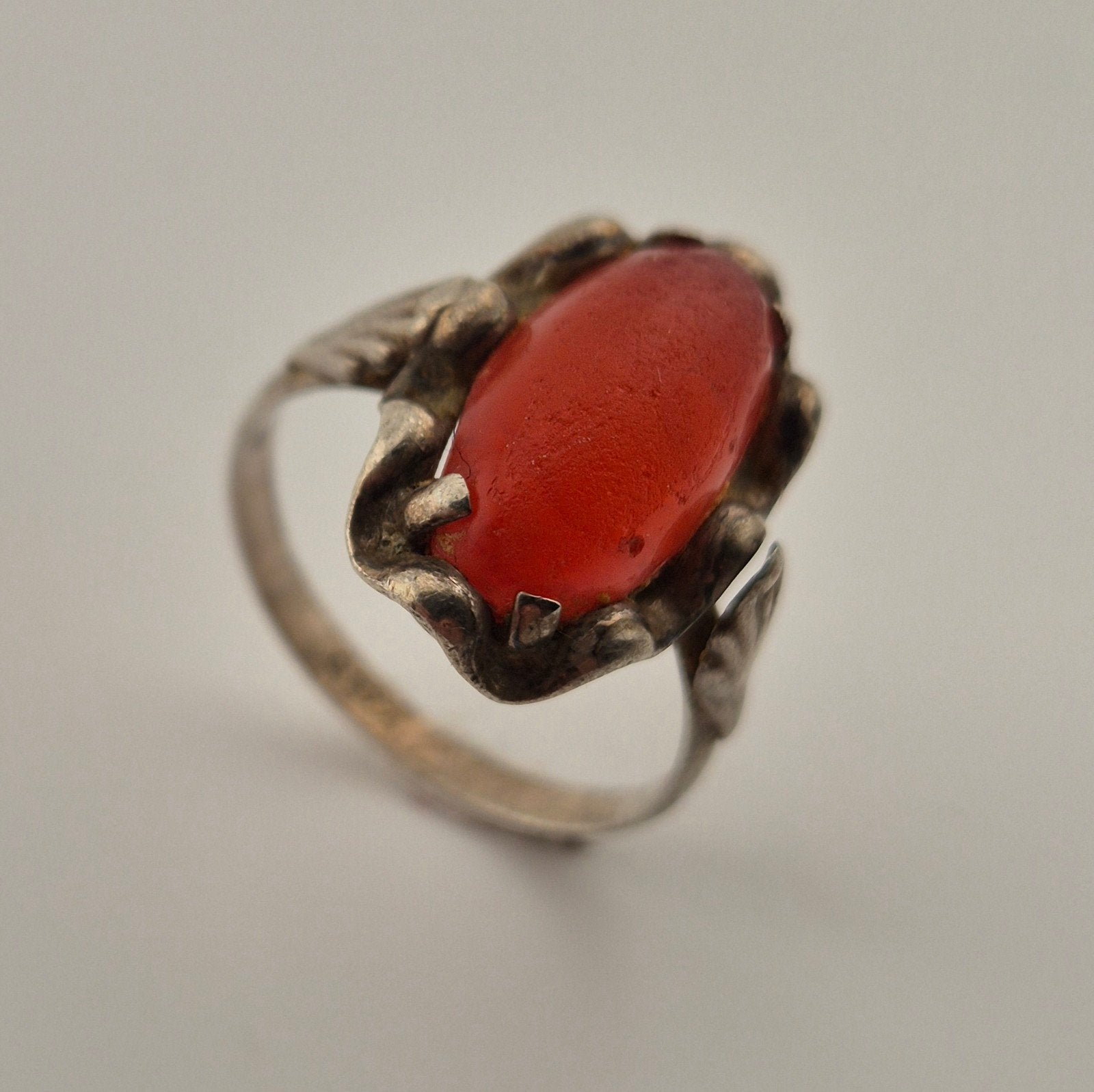 Antieke 835 Zilveren Ring Rode Agaat, 18 tot 19, Ophalen of Verzenden, Dame, Zilver